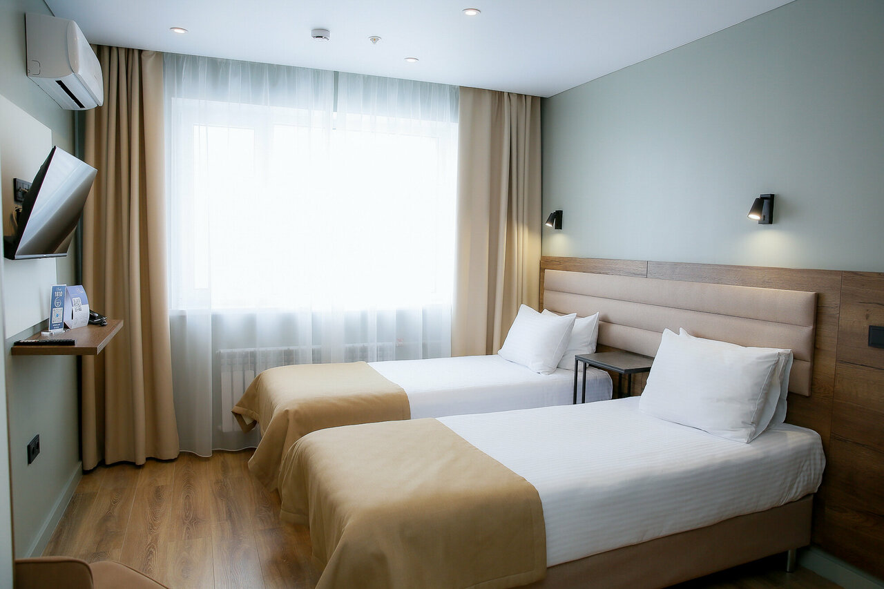 Гостиница Салют Москва-9