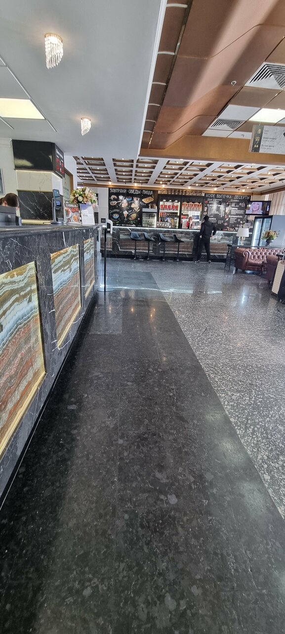 Гостиница Салют Москва-92