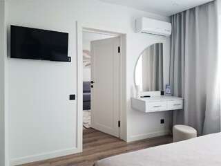 Гостиница Салют Москва Номер люкс с 1 двуспальной кроватью-2