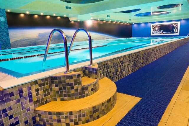 Гостиница Салют Москва-17